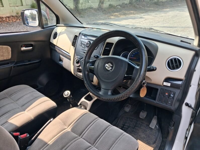 
								WAGON R VXI 2018 MODEL PETROL full									