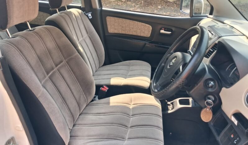 
								WAGON R VXI 2018 MODEL PETROL full									