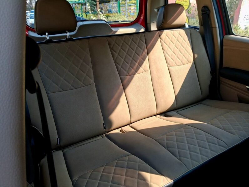 
								TUV300 N10 2019 MODEL DIESEL full									