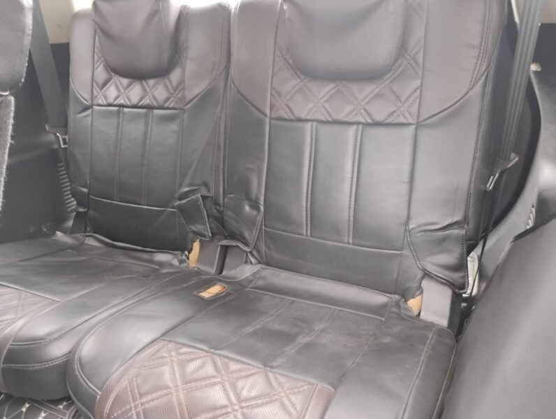 
								XUV500 W9 2018 MODEL DIESEL full									