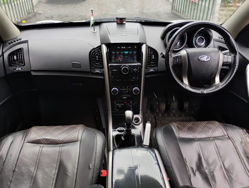 
								XUV500 W9 2018 MODEL DIESEL full									