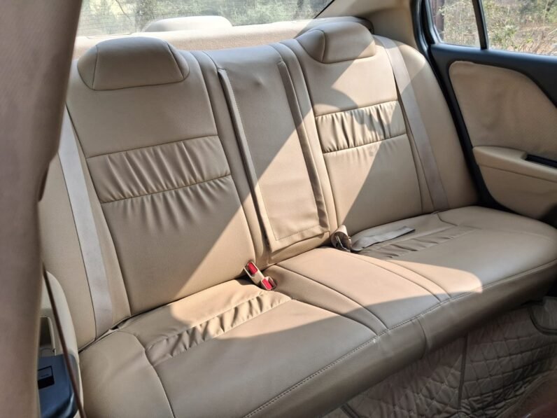 
								XUV500 W9 2018 MODEL DIESEL full									