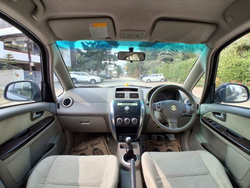 
								SX4 ZDI 2011 MODEL DIESEL full									