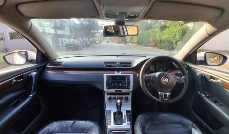 
								PASSAT HIGHLINE AT 2013 MODEL DIESEL full									