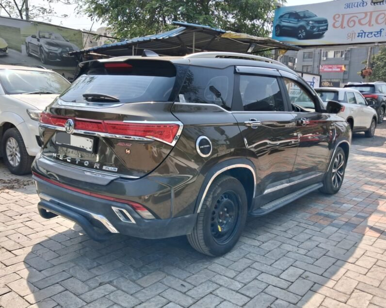 
								MG HECTOR SAVVY AT 2023 MODEL PETROL full									