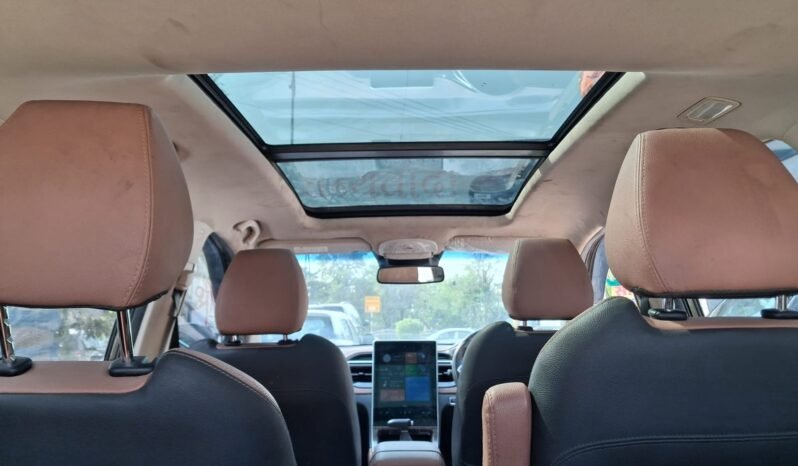 
								MG HECTOR SAVVY AT 2023 MODEL PETROL full									