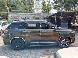 MG HECTOR SAVVY AT 2023 MODEL PETROL
