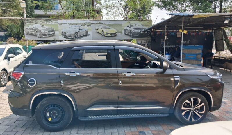 
								MG HECTOR SAVVY AT 2023 MODEL PETROL full									