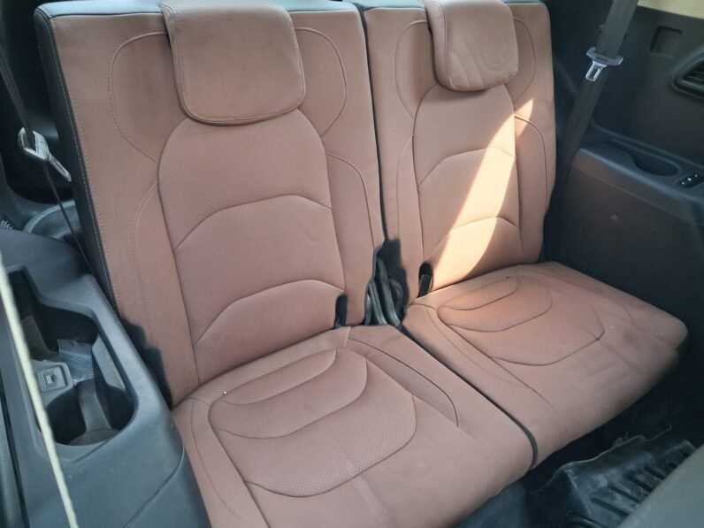 
								MG HECTOR SAVVY AT 2023 MODEL PETROL full									