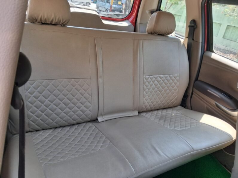 
								TUV300 T10 2019 MODEL DIESEL full									