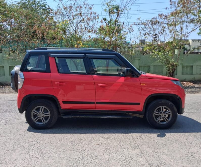 
								TUV300 T10 2019 MODEL DIESEL full									