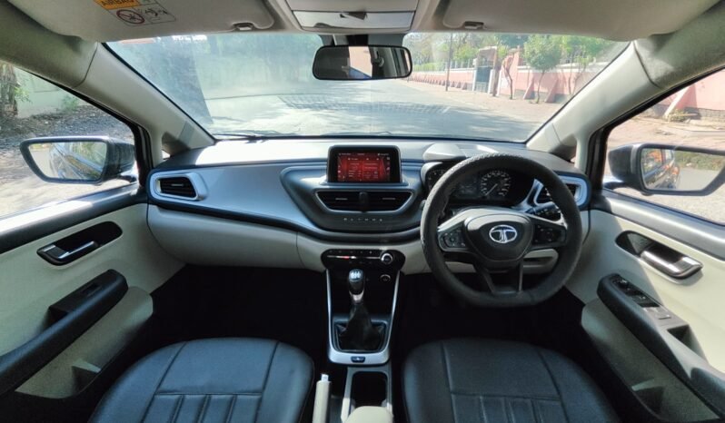 
								ALTROZ XZ 2022 MODEL PETROL full									