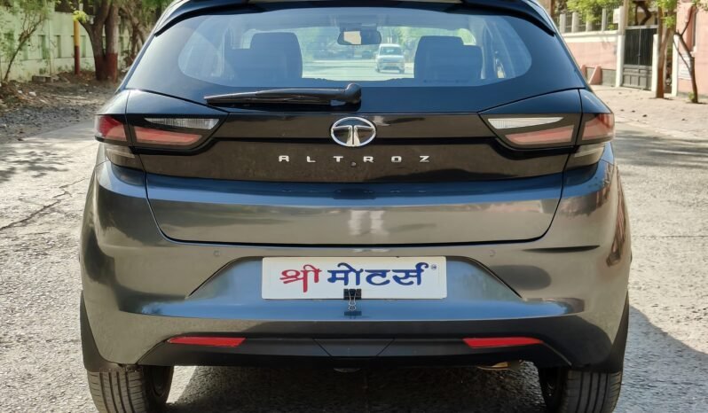 
								ALTROZ XZ 2022 MODEL PETROL full									