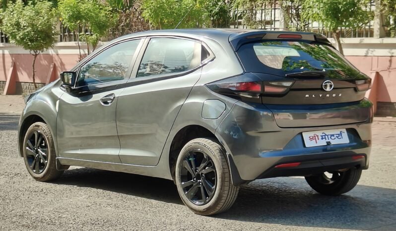 
								ALTROZ XZ 2022 MODEL PETROL full									