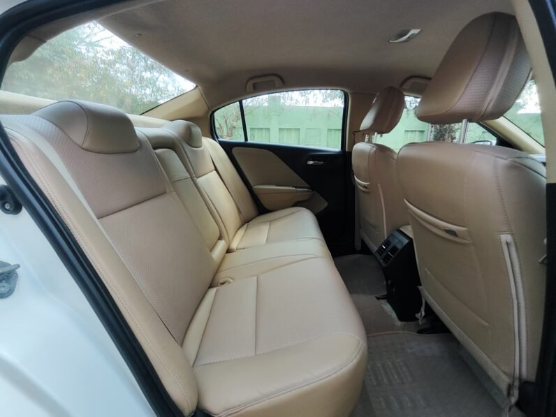 
								HONDA CITY V 2016 MODEL DIESEL full									