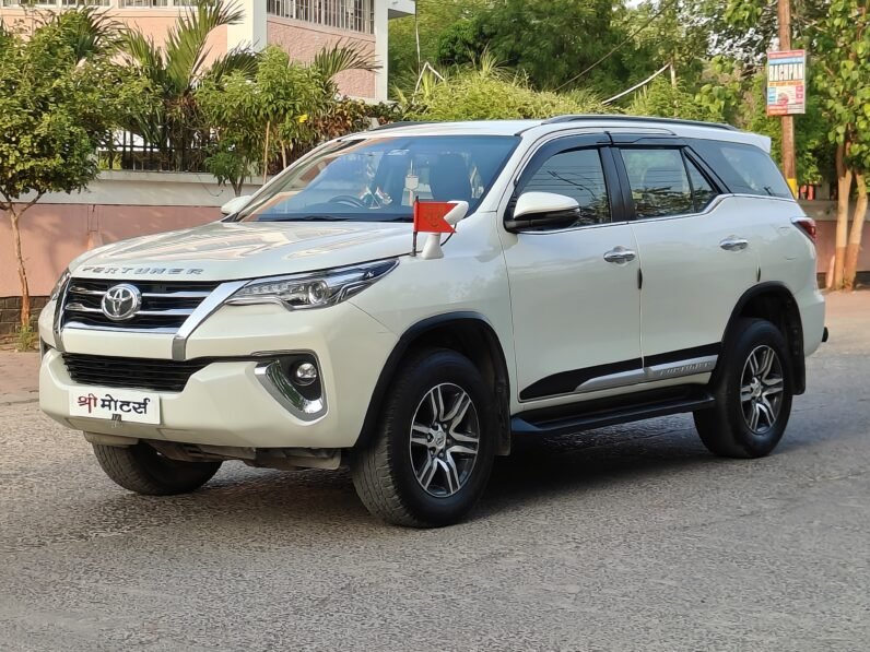 
								FORTUNER 4*2 AT 2019 MODEL DEISEL full									