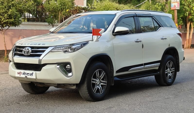 
								FORTUNER 4*2 AT 2019 MODEL DEISEL full									