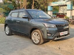 XUV300 W8 2020 MODEL PETROL