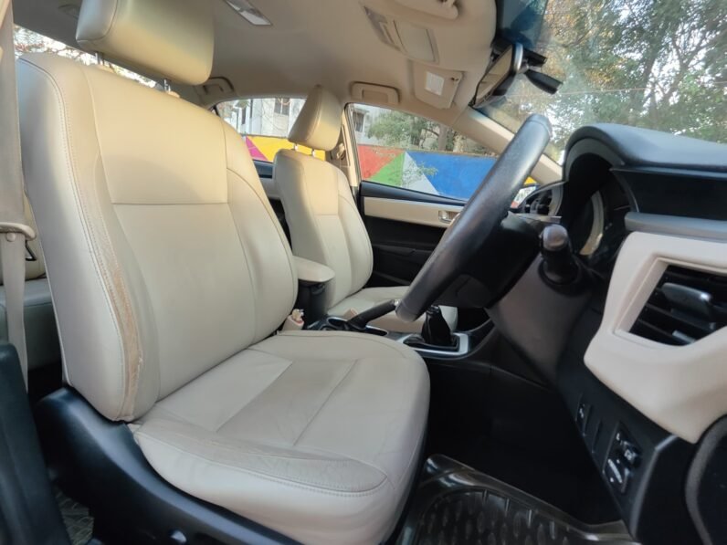 
								COROLLA ALTIS G 2014 MODEL PETROL full									