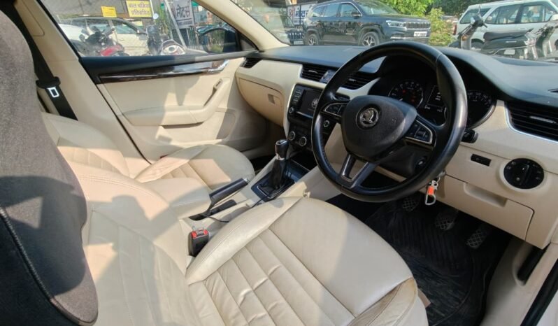 
								OCTAVIA AMBITION 2016 MODEL DIESEL full									