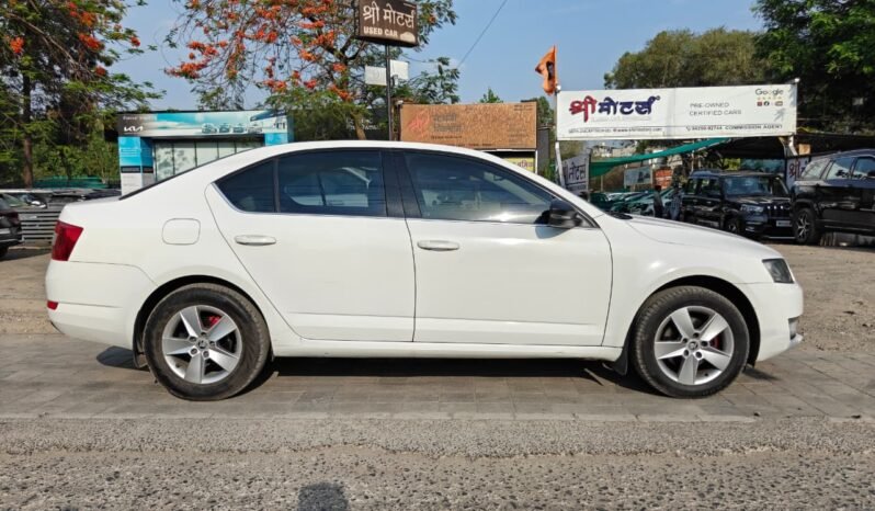 
								OCTAVIA AMBITION 2016 MODEL DIESEL full									