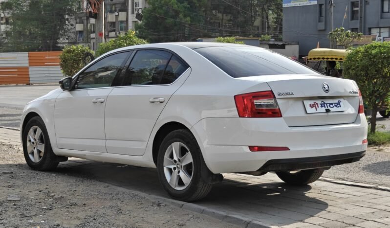 
								OCTAVIA AMBITION 2016 MODEL DIESEL full									