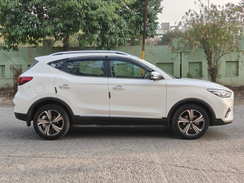 
								ASTOR SHARP 2023 MODEL PETROL full									