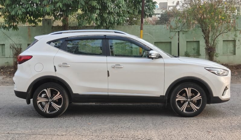 
								ASTOR SHARP 2023 MODEL PETROL full									