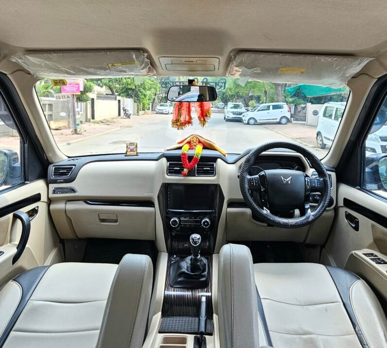 
								SCORPIO S11 2023 MODEL DIESEL full									