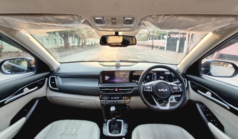 
								SELTOS HTX 2023 MODEL PETROL full									