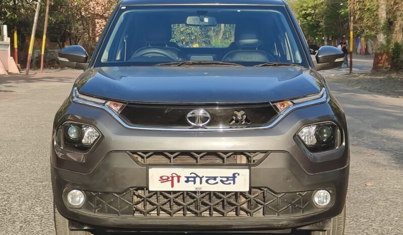 
								PUNCH ACCOMPLISHED 2022 MODEL PETROL full									