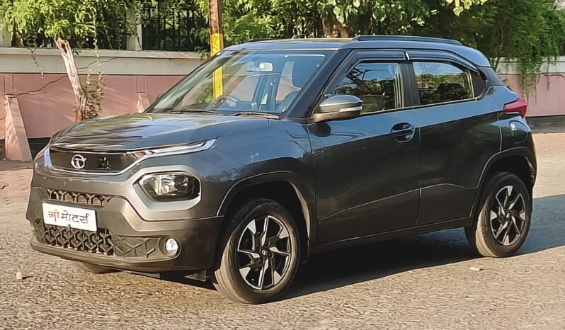 
								PUNCH ACCOMPLISHED 2022 MODEL PETROL full									
