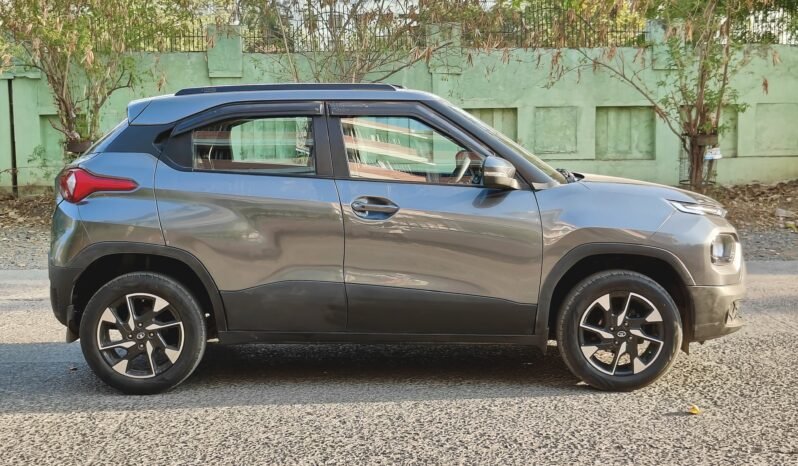 
								PUNCH ACCOMPLISHED 2022 MODEL PETROL full									