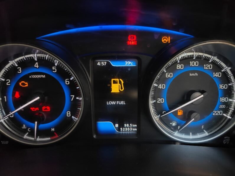 
								SWIFT VXI AUTOMATIC 2019 MODEL PETROL full									