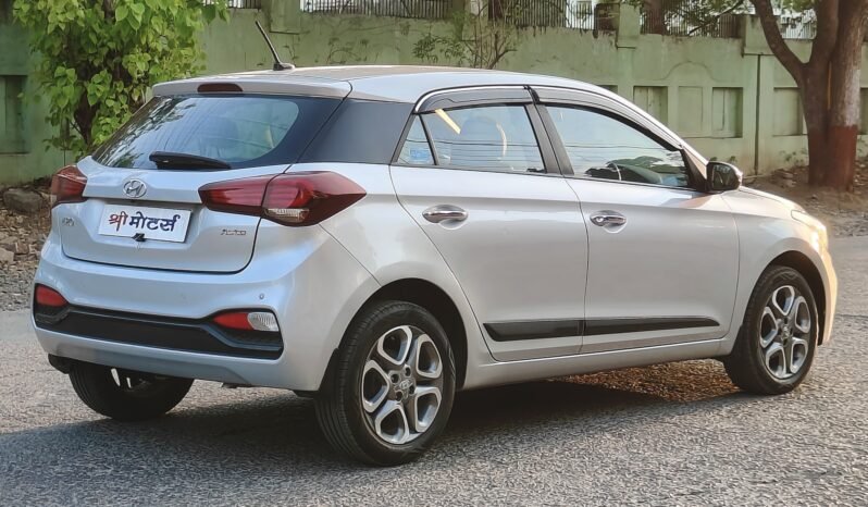 
								I20 ASTA 2018 MODEL DIESEL full									