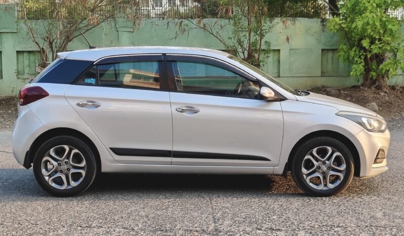 
								I20 ASTA 2018 MODEL DIESEL full									