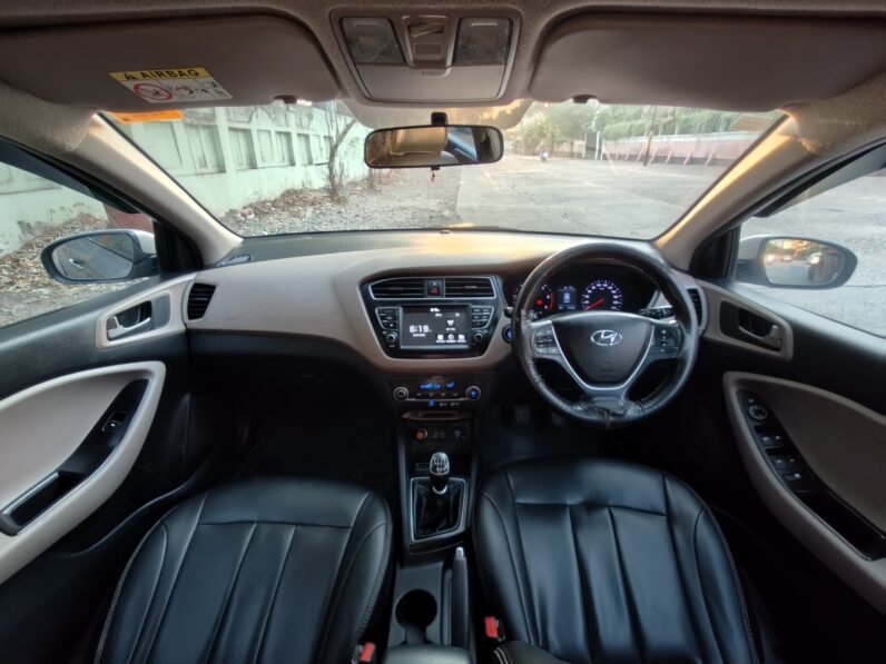 
								I20 ASTA 2018 MODEL DIESEL full									