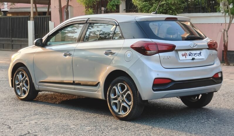 
								I20 ASTA 2018 MODEL DIESEL full									