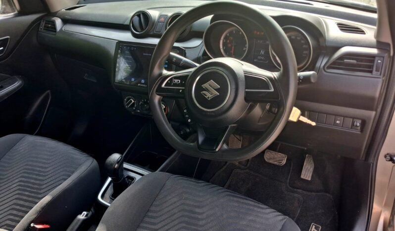 
								SWIFT VXI AUTOMATIC 2019 MODEL PETROL full									