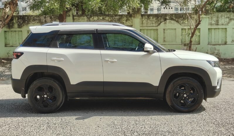 
								BREEZA ZXI 2023 MODEL PETROL full									