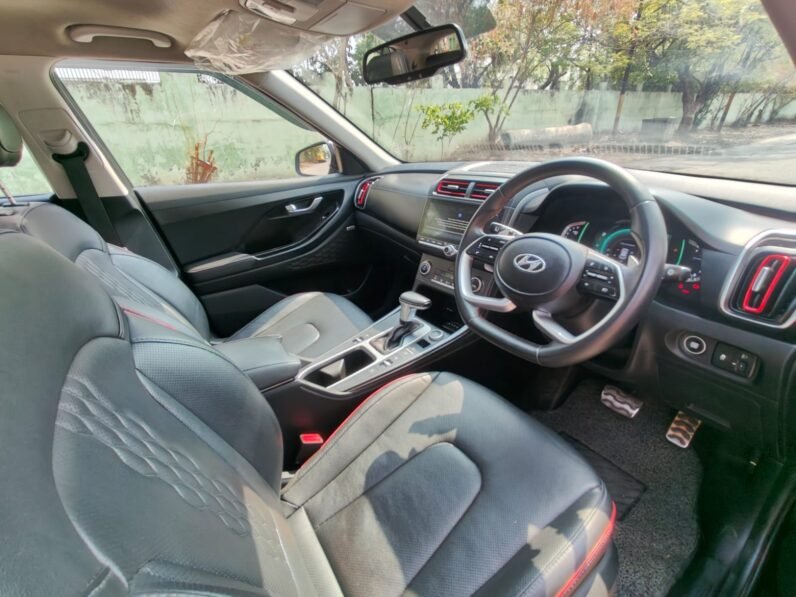 
								CRETA SX(O) AT TURBO 2021 MODEL PETROL full									