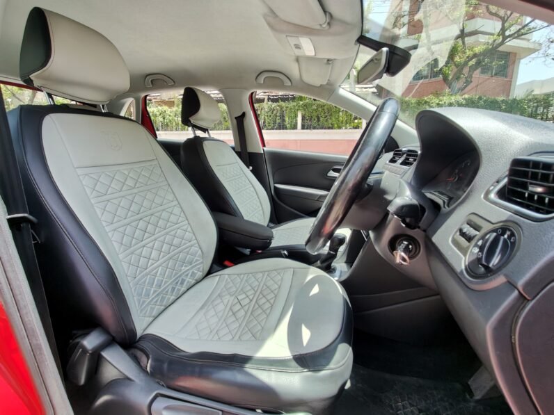 
								POLO GT TSI 1.2 2017 MODEL PETROL full									