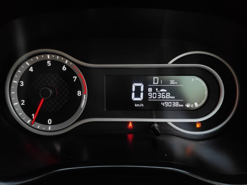 
								NIOS GRAND I10 SPORTZ AT 2020 MODEL PETROL full									