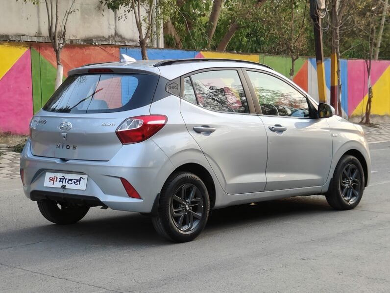 
								NIOS GRAND I10 SPORTZ AT 2020 MODEL PETROL full									