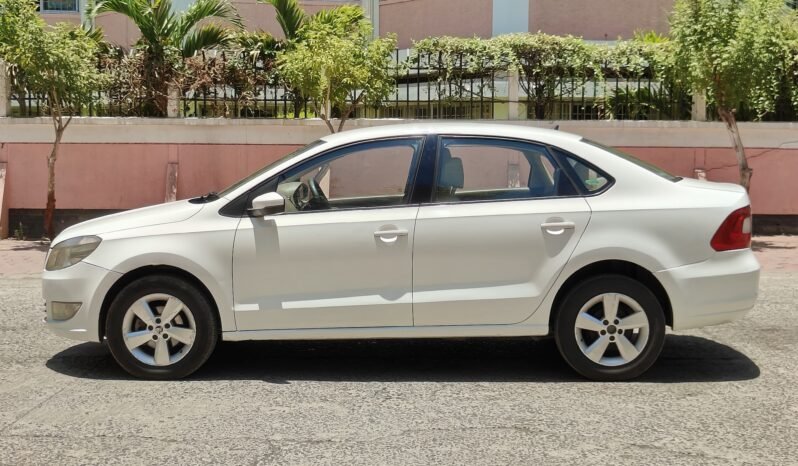 
								RAPID ELEGANCE DSG AT 2016 MODEL DIESEL full									