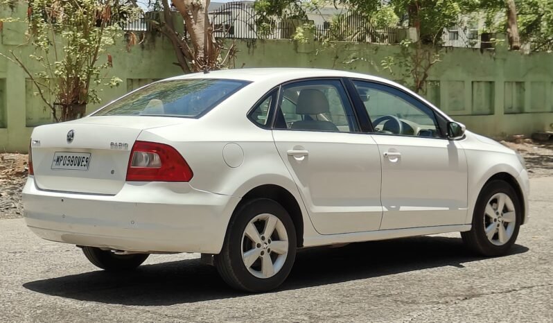 
								RAPID ELEGANCE DSG AT 2016 MODEL DIESEL full									