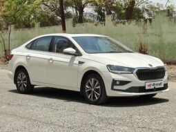 SLAVIA STYLE 1.5 2022 MODEL PETROL