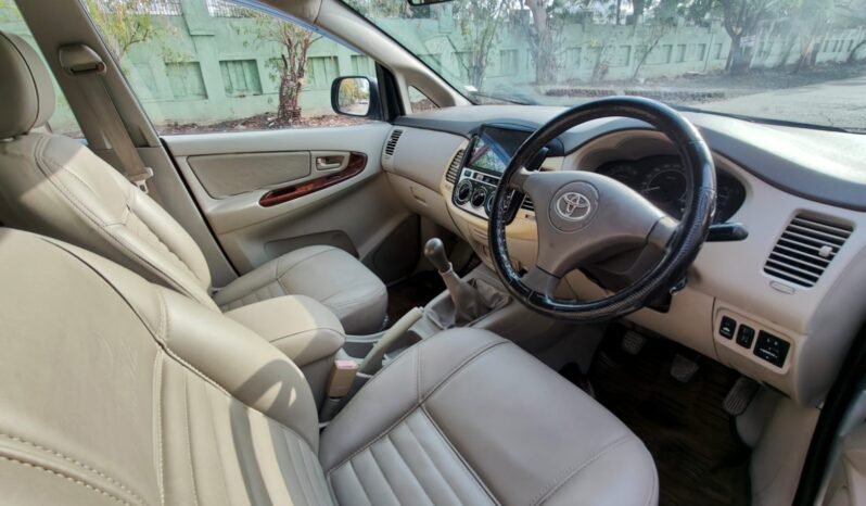 
								INNOVA GX 2011 MODEL DIESEL full									
