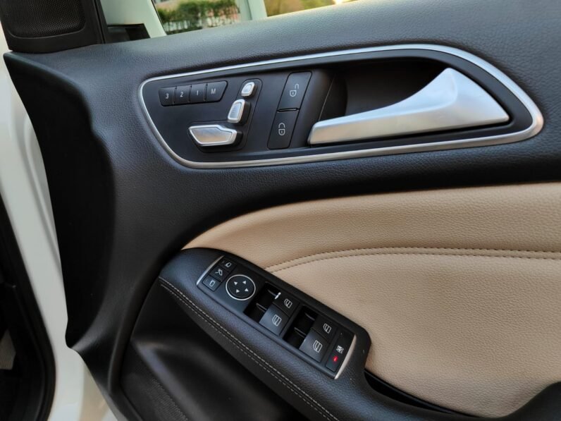 
								MERCEDES BENZ B200 CDI AT 2015 MODEL full									
