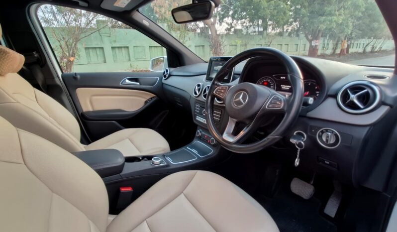 
								MERCEDES BENZ B200 CDI AT 2015 MODEL full									